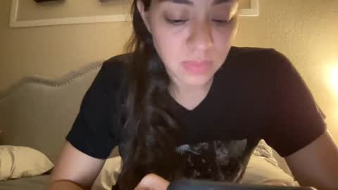 Olivia online show from November 19, 2025, 4:56 am