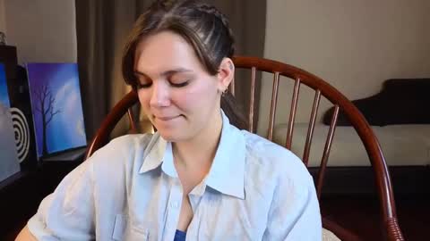 hi im Lyle online show from March 10, 2025, 10:37 am