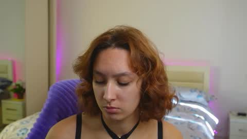 Lylian online show from October 10, 2025, 7:07 am