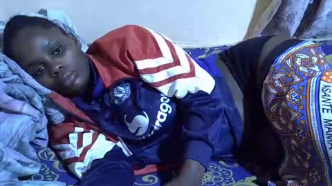 lyn_anna online show from October 14, 2025, 9:26 pm