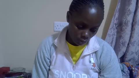 lyn_anna online show from January 8, 2026, 7:10 am