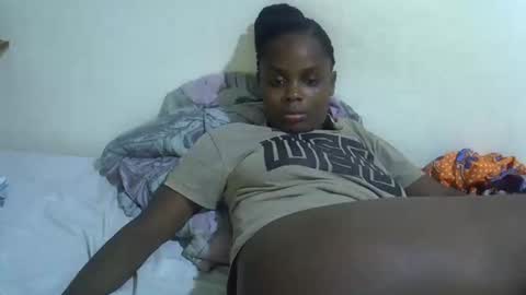 Snapshot of lyn_anna chatting on March 4, 2026, 11:22 pm lyn_anna online show from March 4, 2026, 11:22 pm