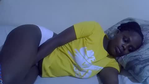 Snapshot of lyn_anna chatting on March 13, 2026, 3:07 pm lyn_anna online show from March 13, 2026, 3:07 pm