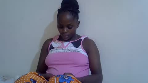 Snapshot of lyn_anna chatting on April 5, 2026, 8:33 am lyn_anna online show from April 5, 2026, 8:33 am