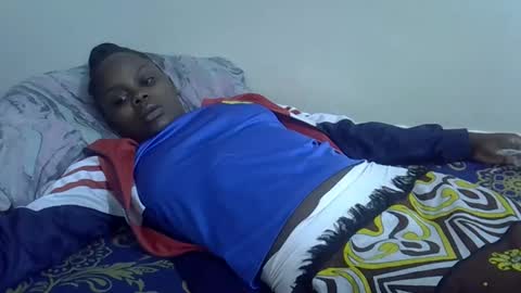 lyn_anna online show from May 23, 2026, 1:11 am
