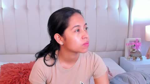 Lyn online show from December 18, 2025, 11:05 am