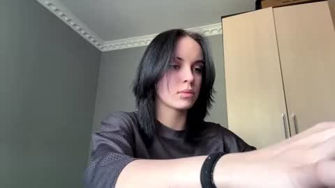 Snapshot of lynettawiseman chatting on June 8, 2026, 7:42 am Eva online show from June 8, 2026, 7:42 am