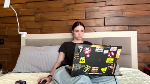 Snapshot of lynettawiseman chatting on June 30, 2026, 7:53 am Eva online show from June 30, 2026, 7:53 am