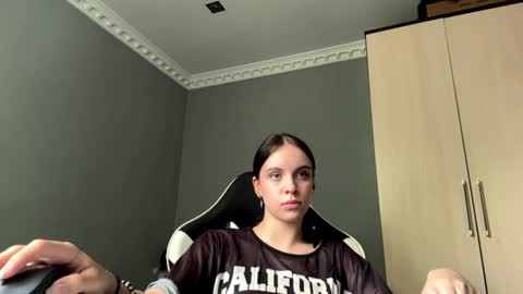 Snapshot of lynettawiseman chatting on July 2, 2026, 7:47 am Eva online show from July 2, 2026, 7:47 am