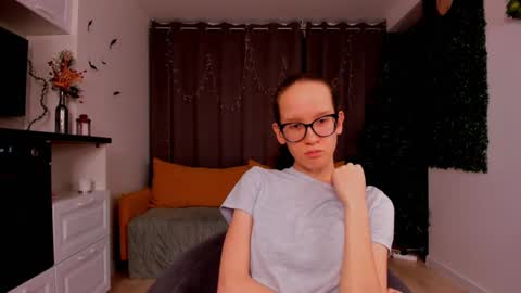 Sara online show from January 17, 2025, 1:15 am