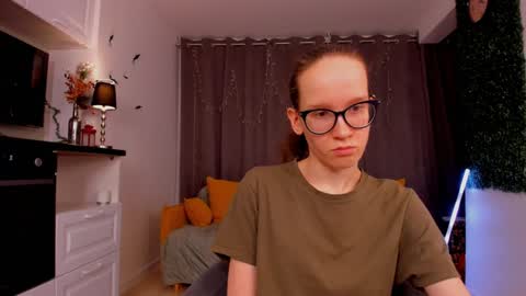 Sara online show from January 31, 2025, 10:21 pm