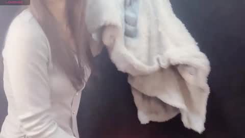 lynnalltop_165_keke online show from November 3, 2025, 11:48 pm