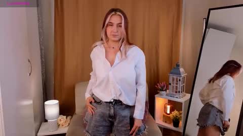 Emma online show from September 15, 2025, 4:18 pm