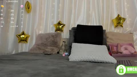 Snapshot of lynxrosen chatting on September 8, 2025, 9:25 pm Lynx Rosen online show from September 8, 2025, 9:25 pm