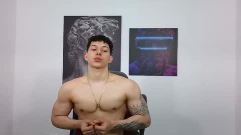 Lysan online show from November 3, 2025, 6:53 pm