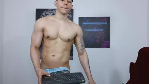 Snapshot of lysan_corv chatting on May 23, 2026, 6:34 pm Lysan online show from May 23, 2026, 6:34 pm