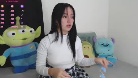 lyshana online show from February 15, 2025, 9:27 am