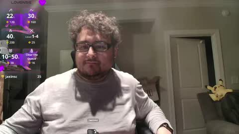 lyxx_2 online show from April 14, 2026, 1:11 am