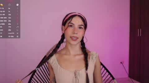 Snapshot of lzzyink chatting on June 29, 2026, 10:43 pm lzzyink online show from June 29, 2026, 10:43 pm
