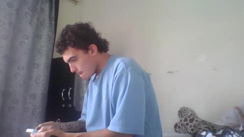 m0ntana777 online show from October 30, 2025, 4:52 pm