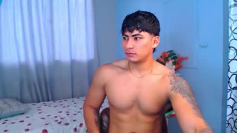 MICHAEL online show from October 29, 2025, 8:43 pm