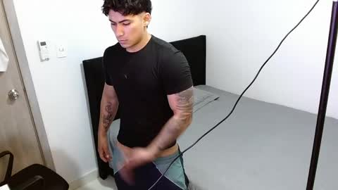 MICHAEL online show from April 17, 2026, 12:02 am