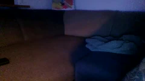 Snapshot of m1guele chatting on December 15, 2024, 11:42 pm Fucklover online show from December 15, 2024, 11:42 pm