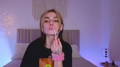 M1ss arina online show from March 15, 2026, 11:22 pm