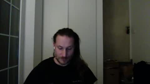 Snapshot of m4rduk81 chatting on January 19, 2025, 12:38 am m4rduk online show from January 19, 2025, 12:38 am