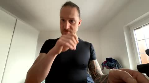 Snapshot of m4rduk81 chatting on February 26, 2025, 7:31 am m4rduk online show from February 26, 2025, 7:31 am