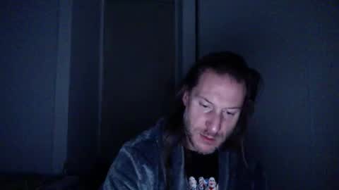 Snapshot of m4rduk81 chatting on November 23, 2025, 6:02 am m4rduk online show from November 23, 2025, 6:02 am