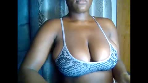 m_tits3 online show from February 11, 2026, 11:21 pm