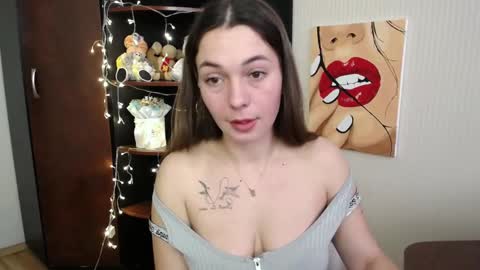 Vikki online show from March 7, 2025, 12:56 pm