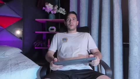 Snapshot of maatt_de_luca chatting on September 9, 2025, 5:56 pm Matt De Luca online show from September 9, 2025, 5:56 pm