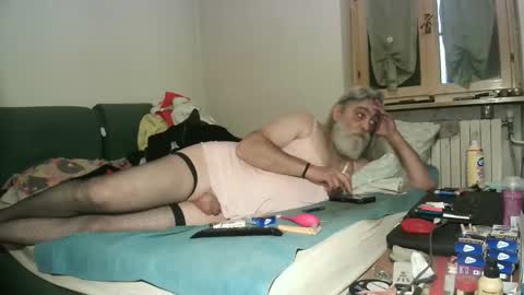 Snapshot of maax1970to chatting on December 28, 2024, 3:59 pm maax1970 online show from December 28, 2024, 3:59 pm