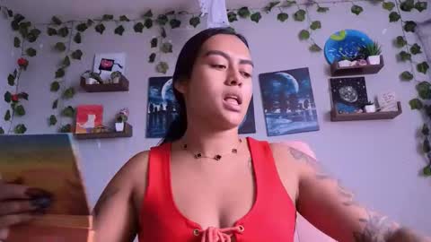 Snapshot of macey_hairy chatting on December 3, 2025, 5:11 pm Macey Elliot Modelo Independiente online show from December 3, 2025, 5:11 pm