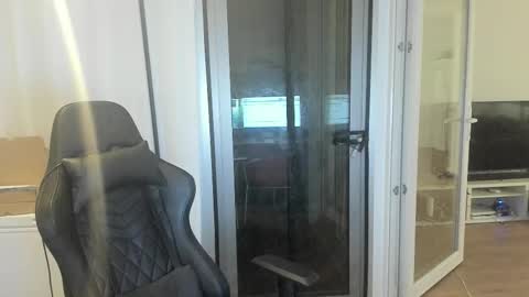 Snapshot of machinegun3dx chatting on October 26, 2025, 8:37 pm Andy online show from October 26, 2025, 8:37 pm