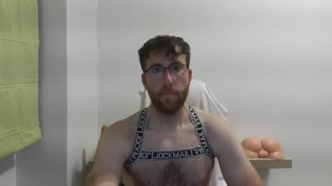 Snapshot of machohiberiko chatting on February 16, 2026, 8:16 pm Jota online show from February 16, 2026, 8:16 pm