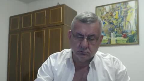 Macho online show from December 5, 2025, 7:54 pm