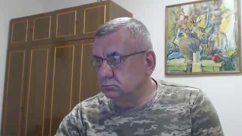 Macho online show from April 19, 2026, 6:10 pm