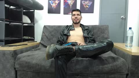 instagram mackdanielsx online show from September 18, 2025, 9:39 pm