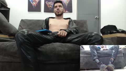 instagram mackdanielsx online show from October 30, 2025, 8:42 pm