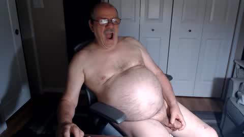 Snapshot of mackb1950 chatting on June 12, 2026, 7:40 am MackB1950 online show from June 12, 2026, 7:40 am