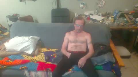 Snapshot of mackdog1369 chatting on February 10, 2025, 5:41 pm mackdog1369 online show from February 10, 2025, 5:41 pm