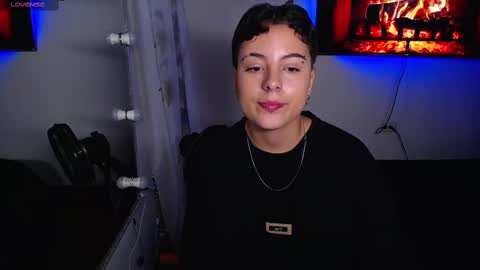 Snapshot of mackenziecameron chatting on January 23, 2025, 8:13 pm MACKENZIE CAMERON online show from January 23, 2025, 8:13 pm