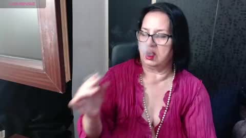 Snapshot of madam_sanjanne chatting on June 15, 2026, 11:18 pm Madam Sanjanne online show from June 15, 2026, 11:18 pm
