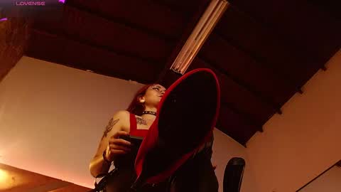 madame ibby online show from November 4, 2025, 1:43 pm