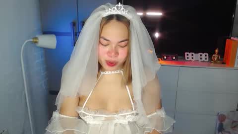 Ivy online show from March 19, 2026, 5:33 am