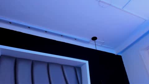  madame lilith  online show from February 8, 2025, 2:16 pm