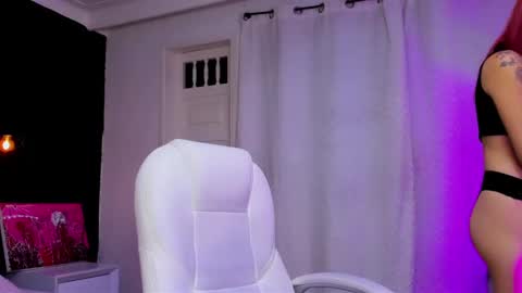  madame lilith  online show from February 13, 2025, 11:17 am